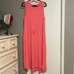 NWOT The Limited Signature Sleeveless Midi Dress.